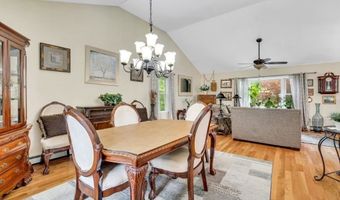 7 Sylvan Rd, Danbury, CT 06811