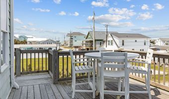 408 Caswell St B, Atlantic Beach, NC 28512