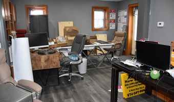 124 S Indiana St, Mooresville, IN 46158