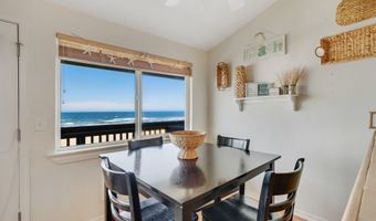 137 S PACIFIC St 13, Rockaway Beach, OR 97136