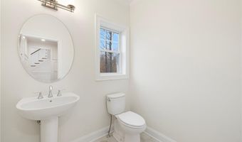 74 Cardinal Rd, Cranston, RI 02921