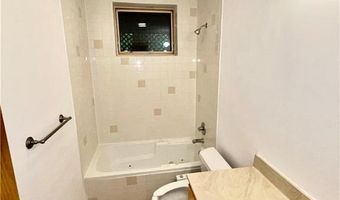 345 Three Oaks Dr, Athens, GA 30607