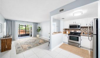 572 ORANGE Dr 57, Altamonte Springs, FL 32701