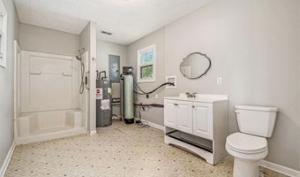 102 Oak Ln, Ashland, NE 68003