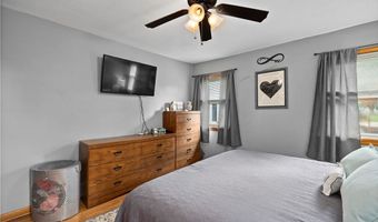310 N Woodhill Dr, Amherst, OH 44001