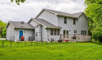 806 Vermont Cir, Ames, IA 50014