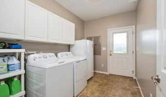 158 APPLE Ln, Afton, VA 22920