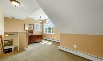 54 Liberty Ln, Barrington, NH 03825