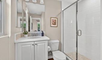 21421 Trail Ridge Dr, Escondido, CA 92029