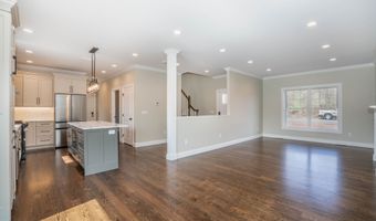 975 High Rd, Berlin, CT 06037