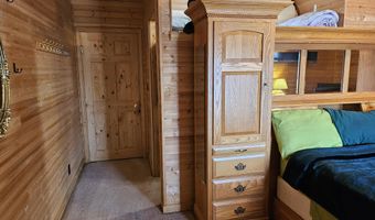 2678 Linda Ln, Alford, FL 32420