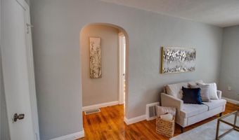 3627 Horn Ave, Alton, IL 62002