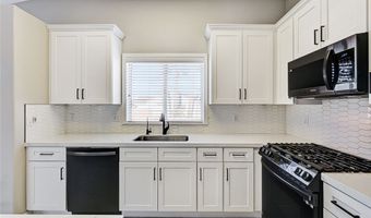 2052 Poppywood Ave, Henderson, NV 89012