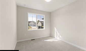 402 NE 59th St, Ankeny, IA 50021