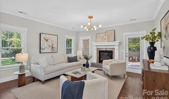 2562 Roseview Ln, Charlotte, NC 28205