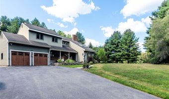 39 Sumner Brown Rd, Cumberland, RI 02864