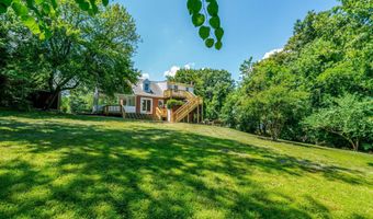 7107 COVENTRY Rd, Alexandria, VA 22306