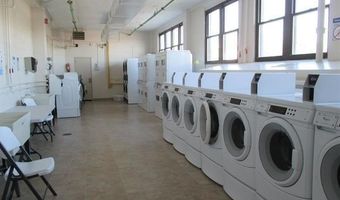 101 S Raleigh Ave, Atlantic City, NJ 08401