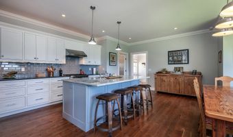 199 Henry Sanford Rd, Bridgewater, CT 06752