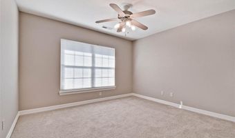 717 NE Essex Ct, Bentonville, AR 72712
