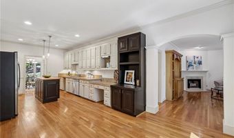 7155 Roswell Rd 26, Atlanta, GA 30328