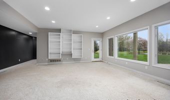 9200 Bailey Dr NE, Ada, MI 49301