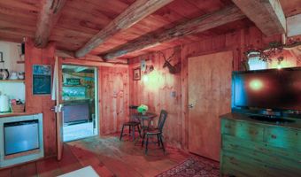 1312 Macintosh Hill Rd, Bethel, VT 05060