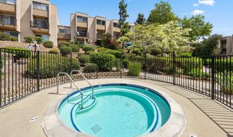 5700 Baltimore Dr 195, La Mesa, CA 91942