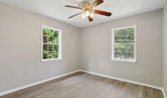 4017 7th St, Bay St. Louis, MS 39520