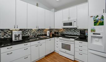 8308 LILLY STONE Dr, Bethesda, MD 20817