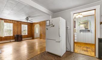 218 Breezy Hill Rd, Barton, VT 05822