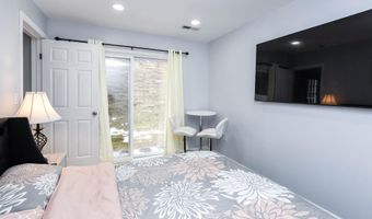 5016 IVORY WALTERS Ln SE, Washington, DC 20019