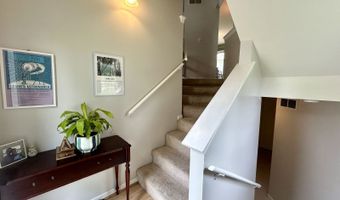 24 Westfield Pl, Athens, OH 45701