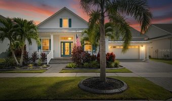 526 ISLEBAY Dr, Apollo Beach, FL 33572