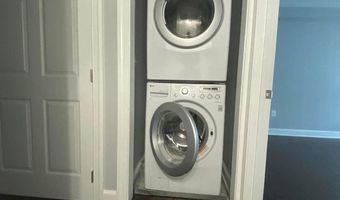 2256 S GARFIELD St 11, Arlington, VA 22206