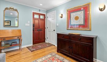 4429 NEPTUNE Dr, Alexandria, VA 22309