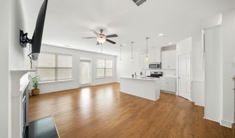 34 Auburn Woods Dr, Auburn, GA 30011