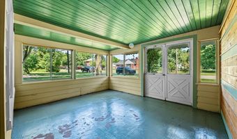 73837 Floral St, Armada, MI 48005