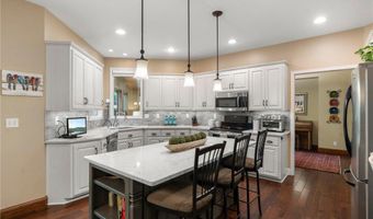 4309 Colleen Ct, Arden Hills, MN 55112
