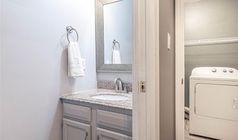 404 Arbor Spring Dr, Ballwin, MO 63021