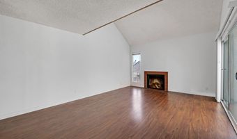 20155 Keswick 211, Los Angeles, CA 91306