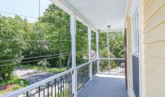 9 Lawes Ave, Bedford, NH 03110