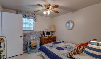 111 E Terminal Blvd, Atlantic Beach, NC 28512
