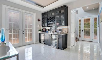 555 Peachtree Rd, Orlando, FL 32804