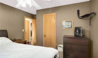 818 Madison St, Anoka, MN 55303