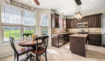 42 EMERALD RIDGE Dr, Bear, DE 19701