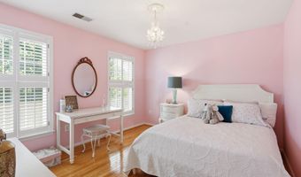 21495 TITHABLES Cir, Broadlands, VA 20148