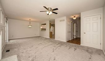 308 Kehrs Mill Bend Ct, Ballwin, MO 63011