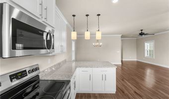 830 NE Heights Ln, Bentonville, AR 72712