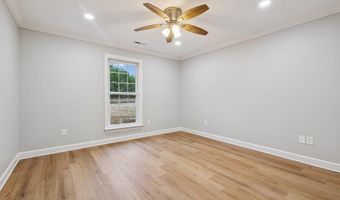123 Walnut Hill Rd, Bells, TN 38006
